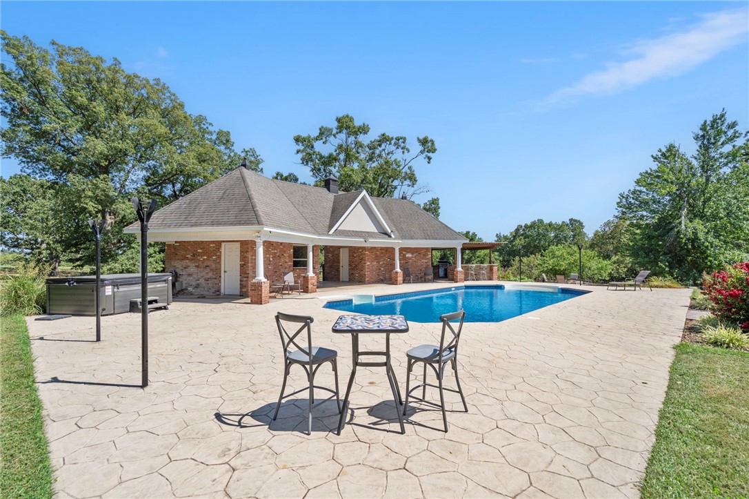 main property photo 50
