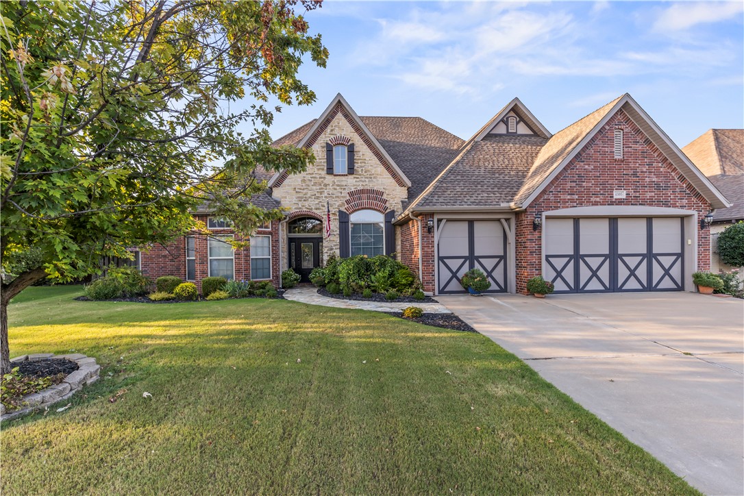 main property photo 0
