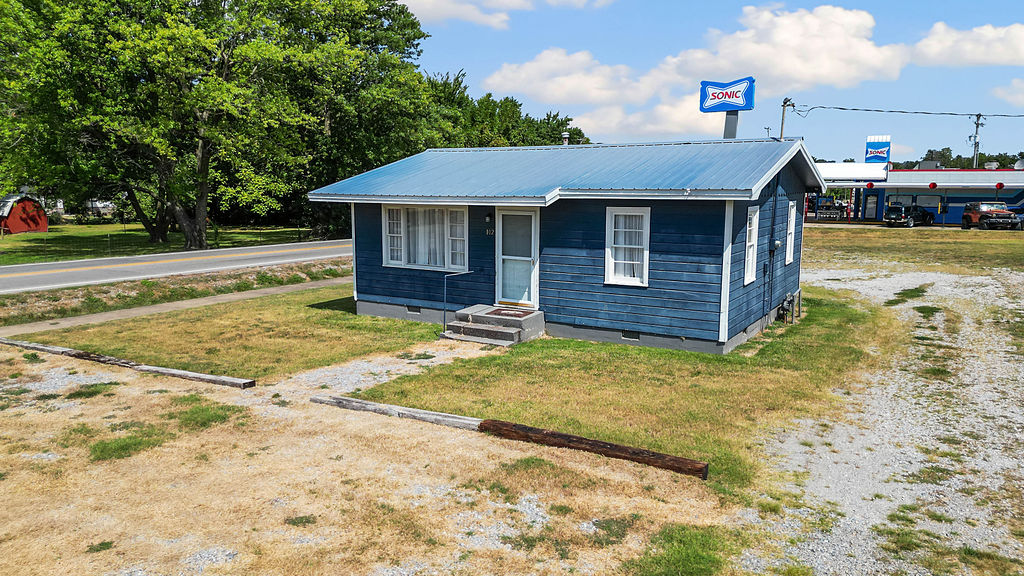 main property photo 19