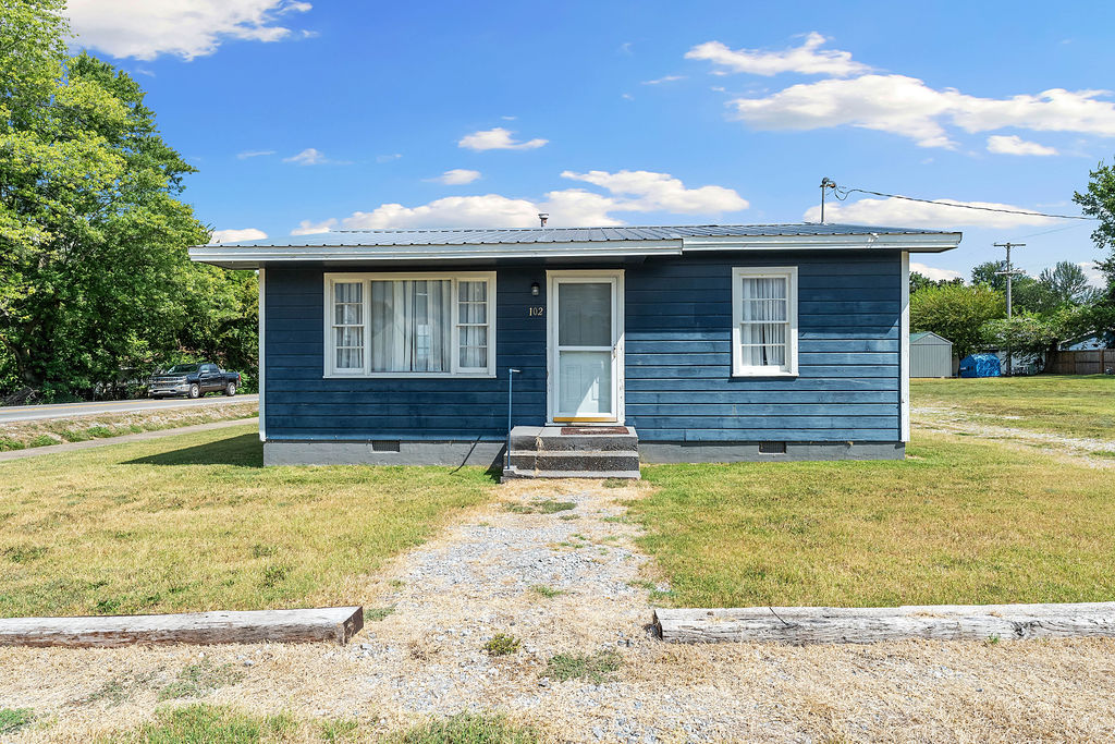 main property photo 22