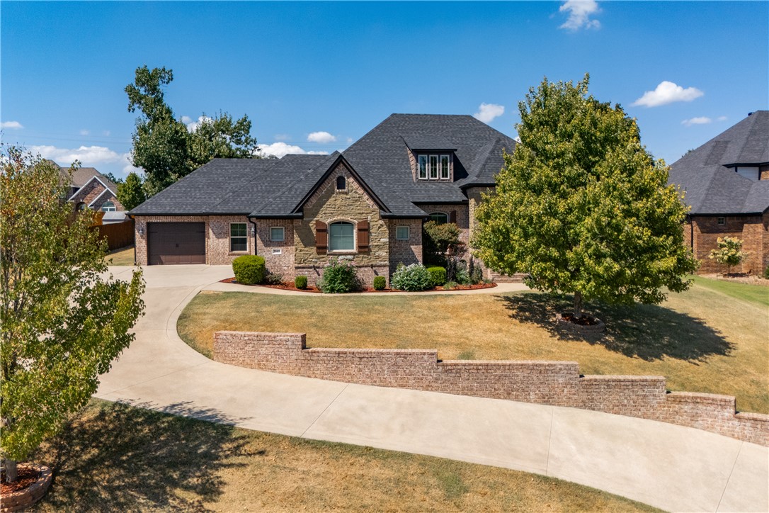 main property photo 3