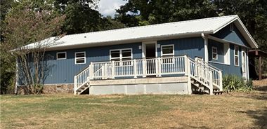 image of property with 3 Bed | 2 Bath | 1,380 Sqft