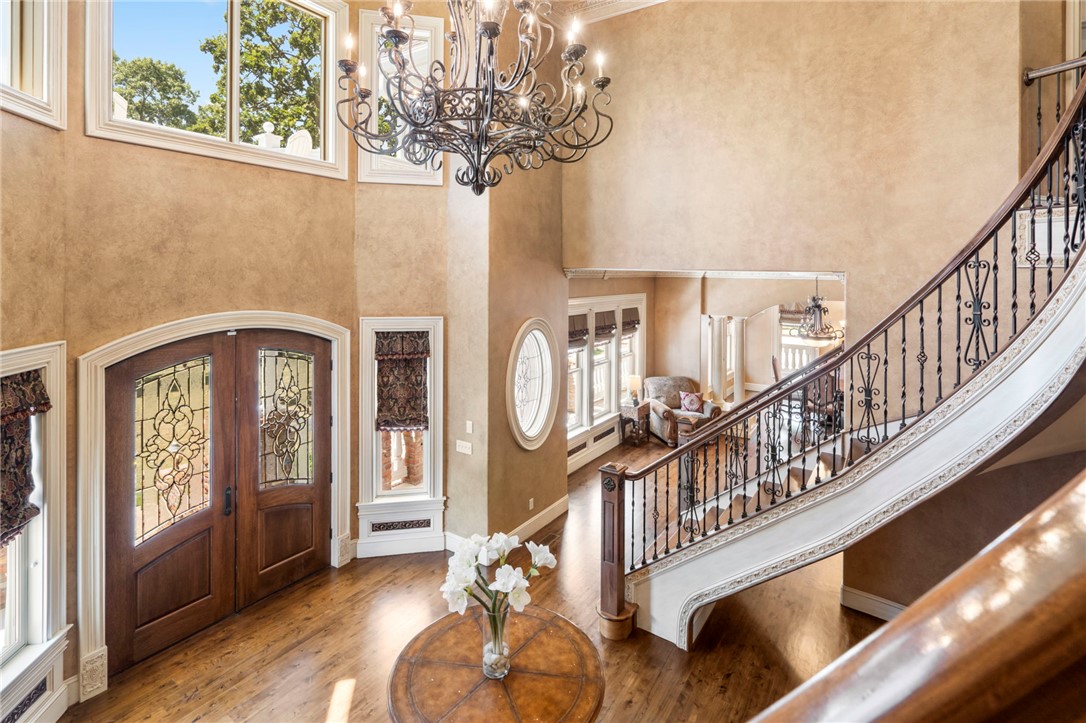 main property photo 12