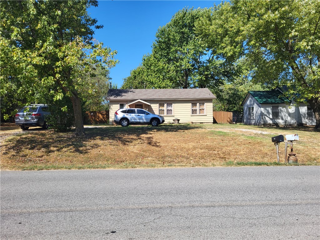 main property photo 0