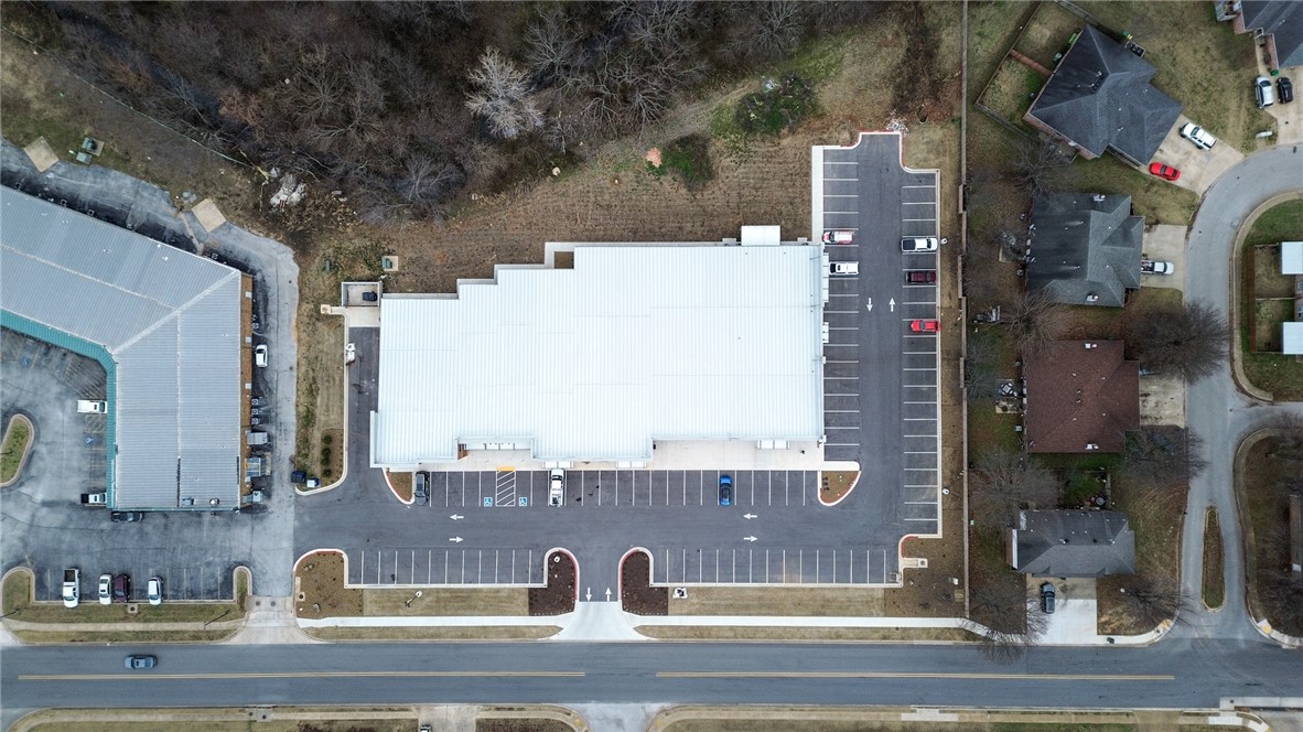 main property photo 16