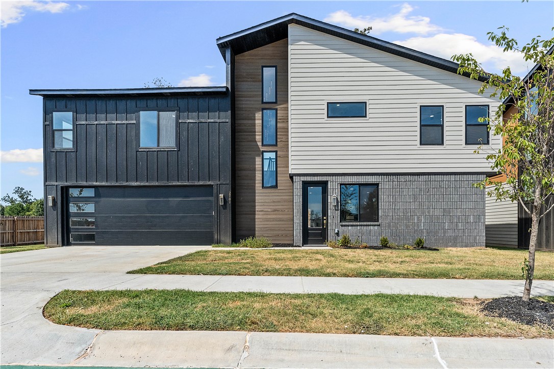 main property photo 0