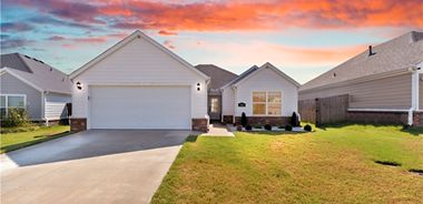 image of property with 4 Bed | 2 Bath | 1,403 Sqft