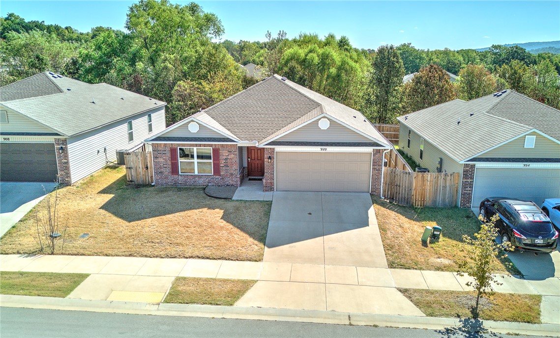 main property photo 12