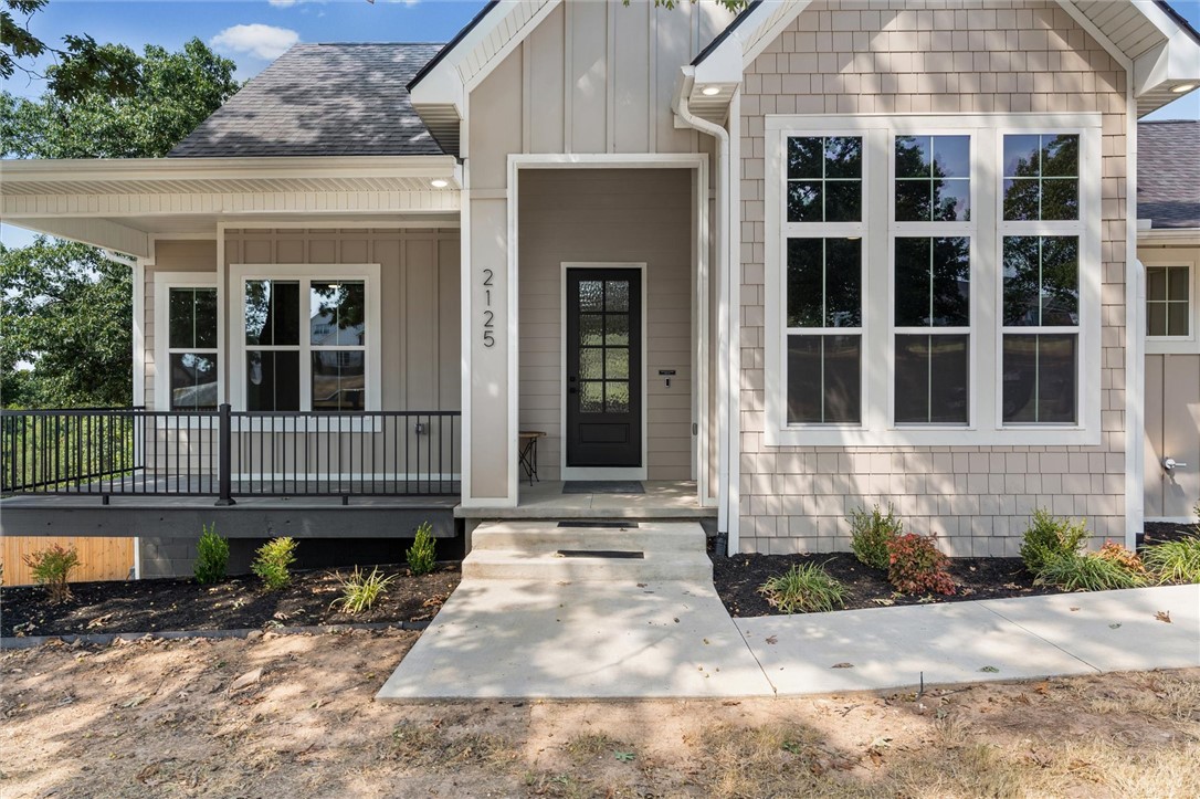 main property photo 8