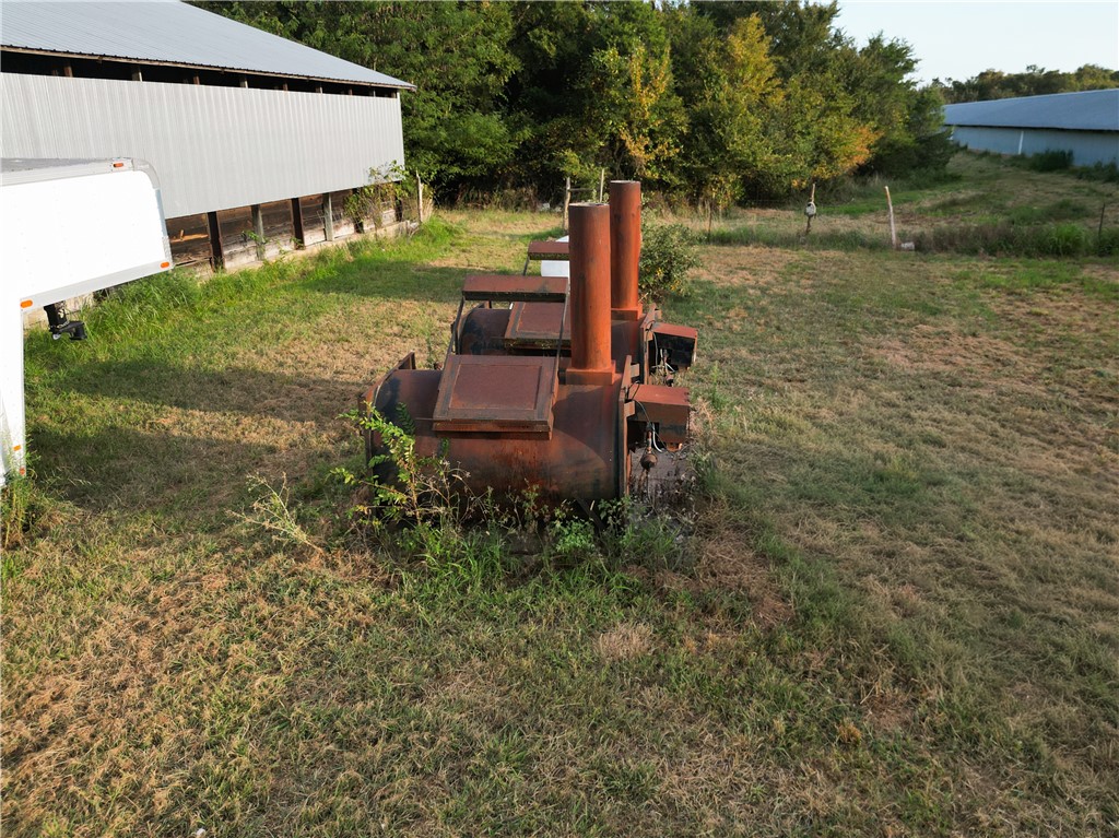 main property photo 12