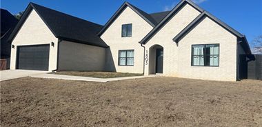 image of property with 3 Bed | 2 Bath | 1,965 Sqft