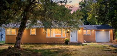 image of property with 3 Bed | 1 Bath | 1,220 Sqft