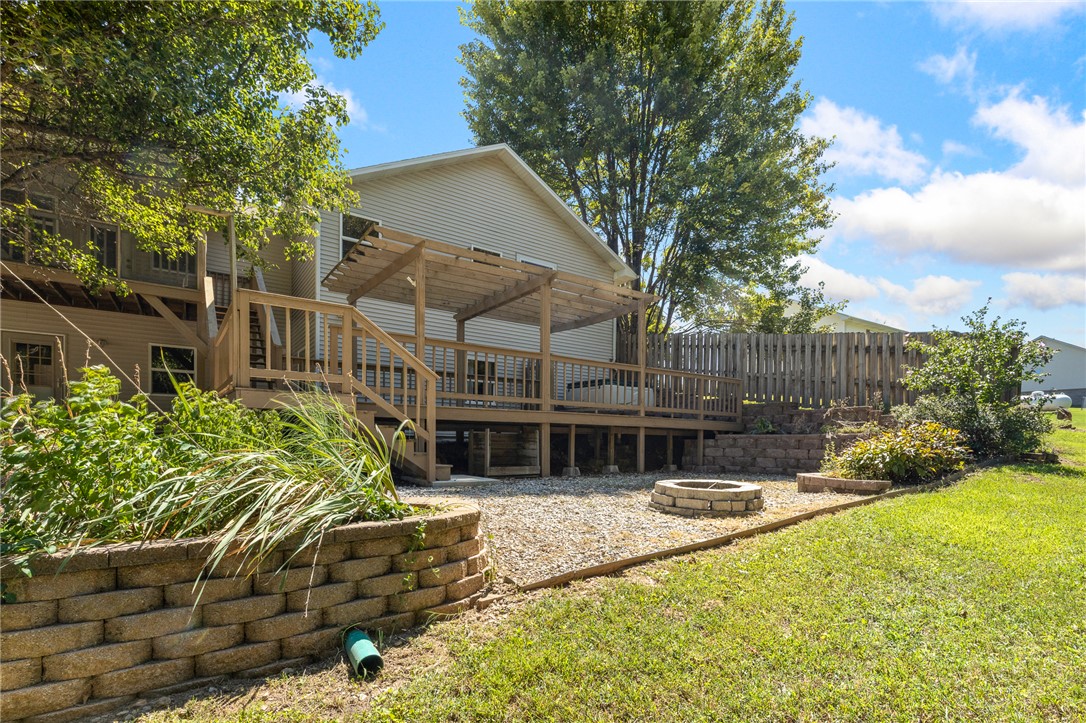 main property photo 40