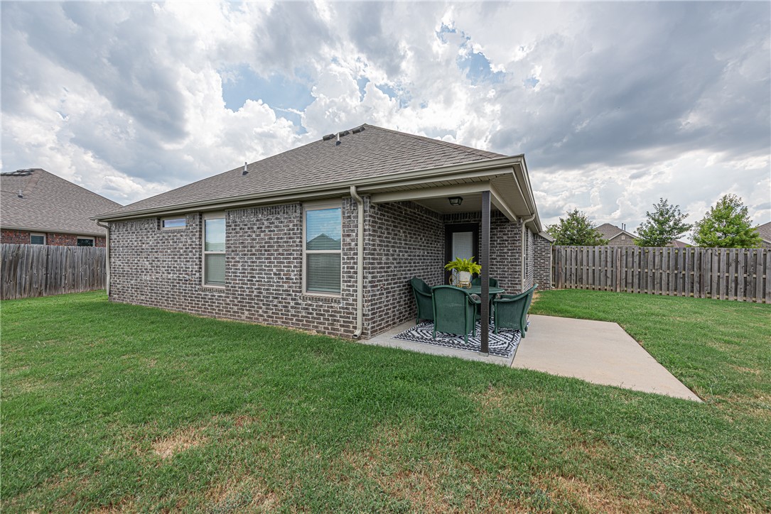 main property photo 21