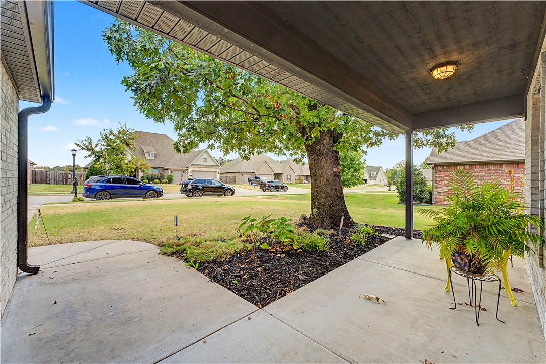 main property photo 35