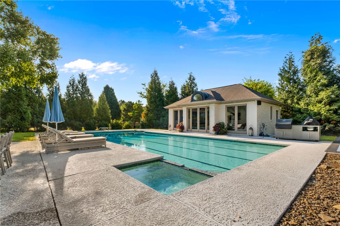 main property photo 51