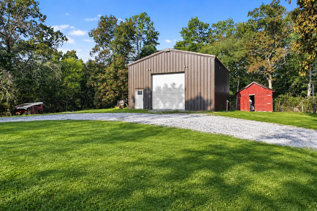 main property photo 21