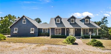 image of property with 5 Bed | 4 Bath | 2,950 Sqft