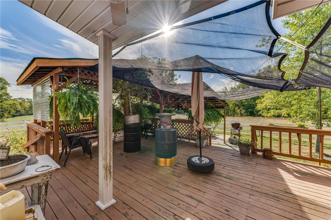 main property photo 22