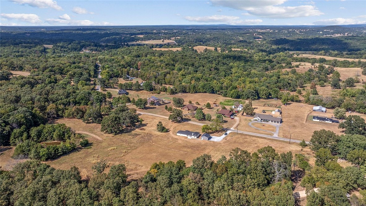 main property photo 19