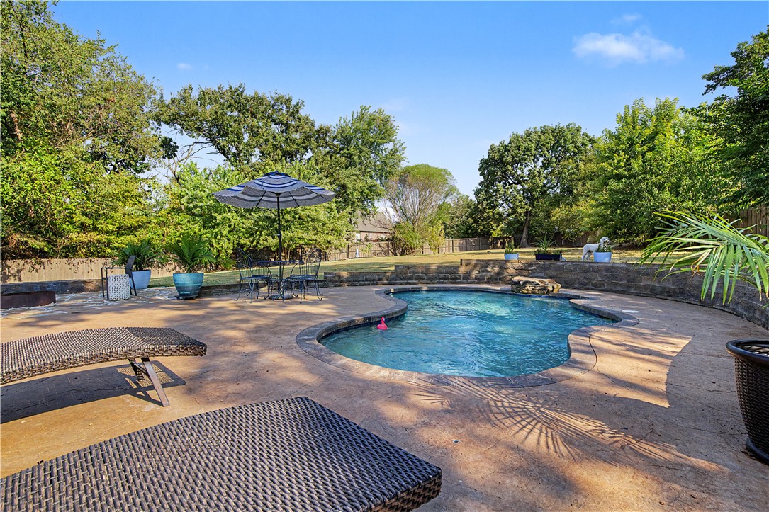 main property photo 49