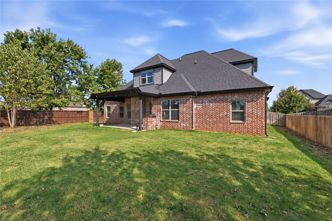 main property photo 34