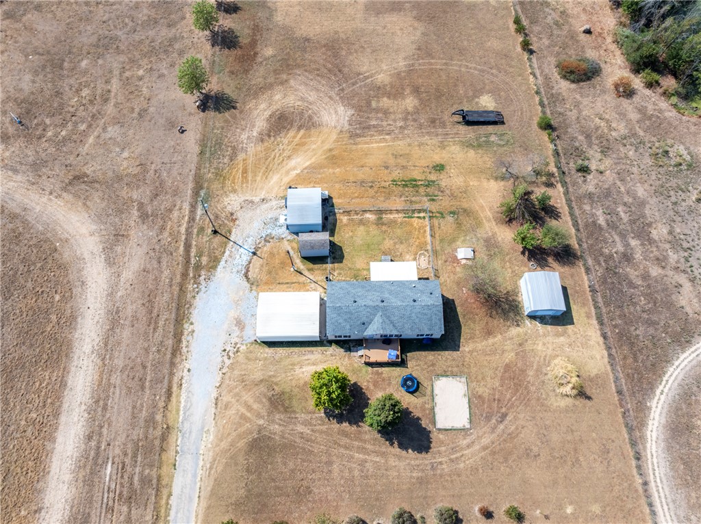 main property photo 34