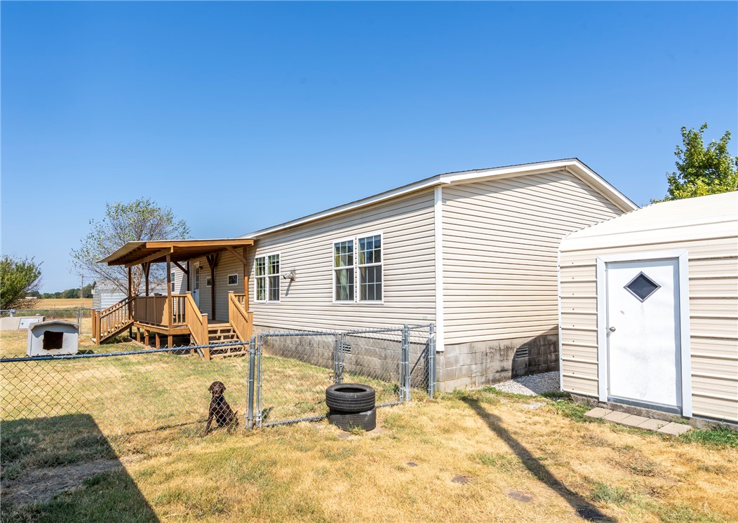main property photo 39