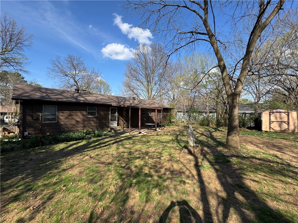 main property photo 12