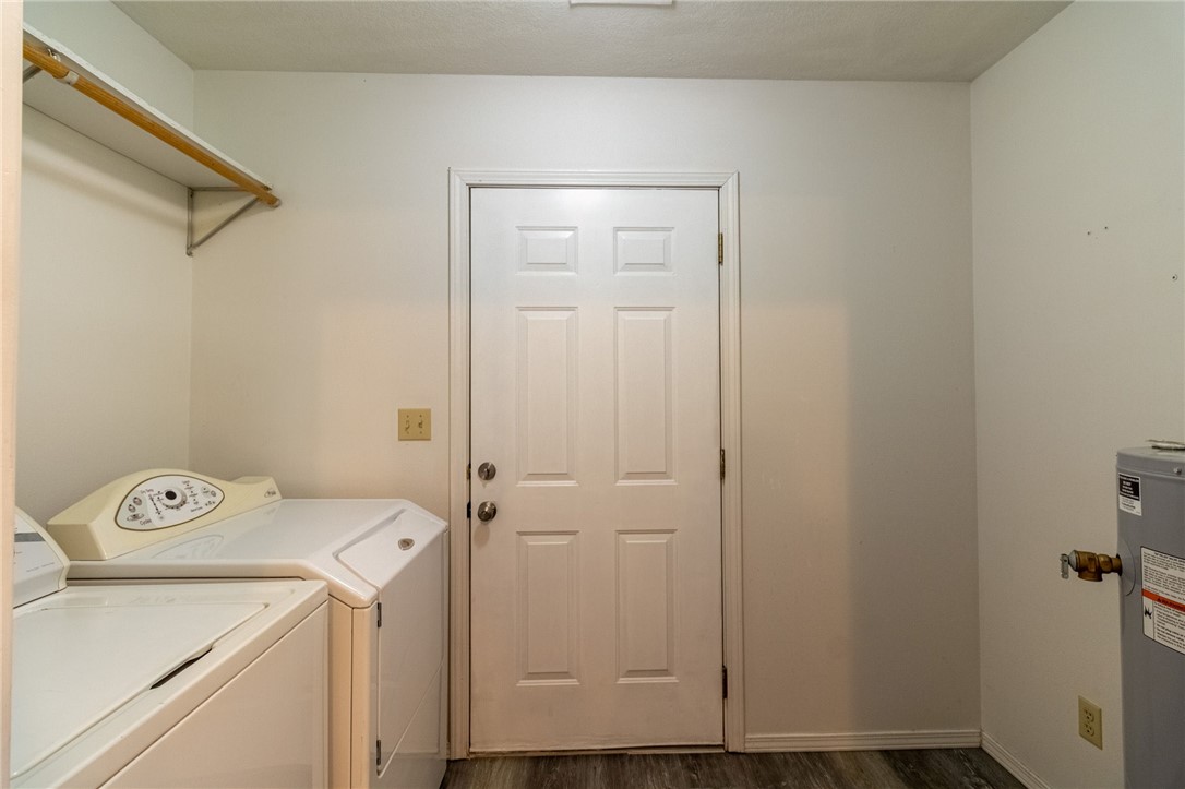 main property photo 7