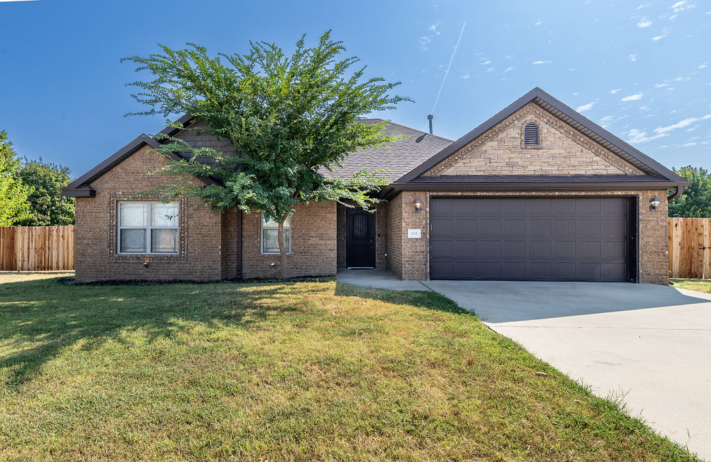 main property photo 2
