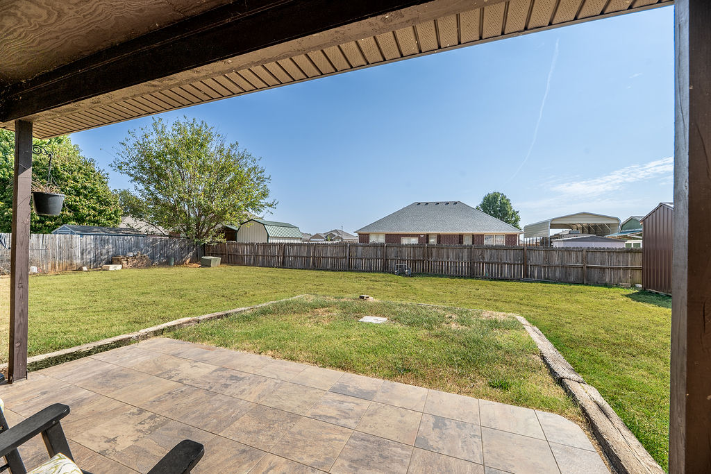 main property photo 43