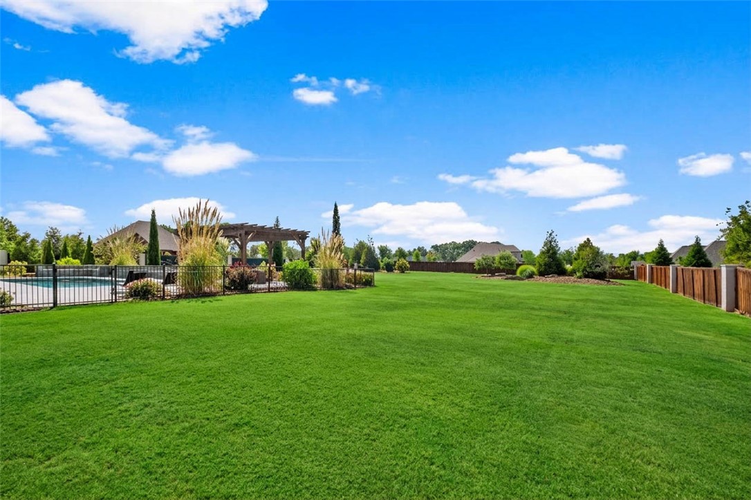 main property photo 42