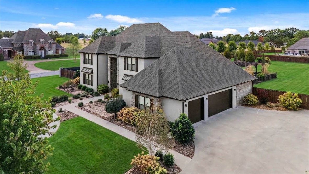 main property photo 44