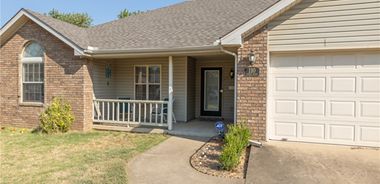 image of property with 3 Bed | 2 Bath | 1,620 Sqft