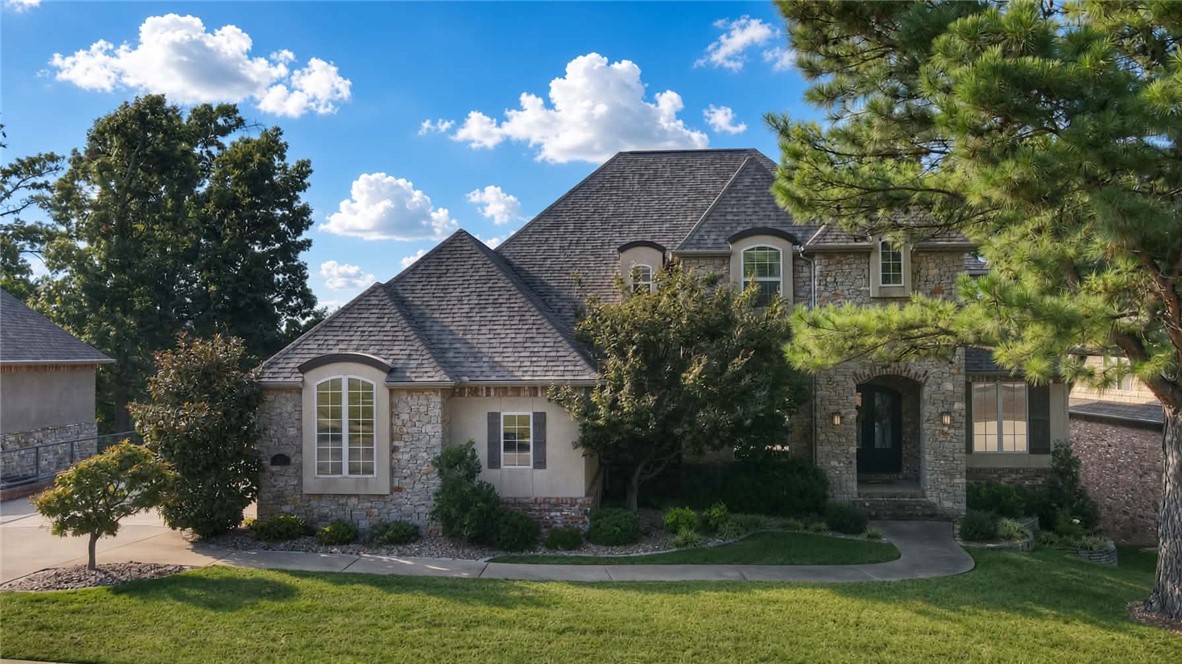 main property photo 45