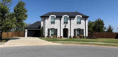 image of property with 4 Bed | 2 Bath | 3,104 Sqft