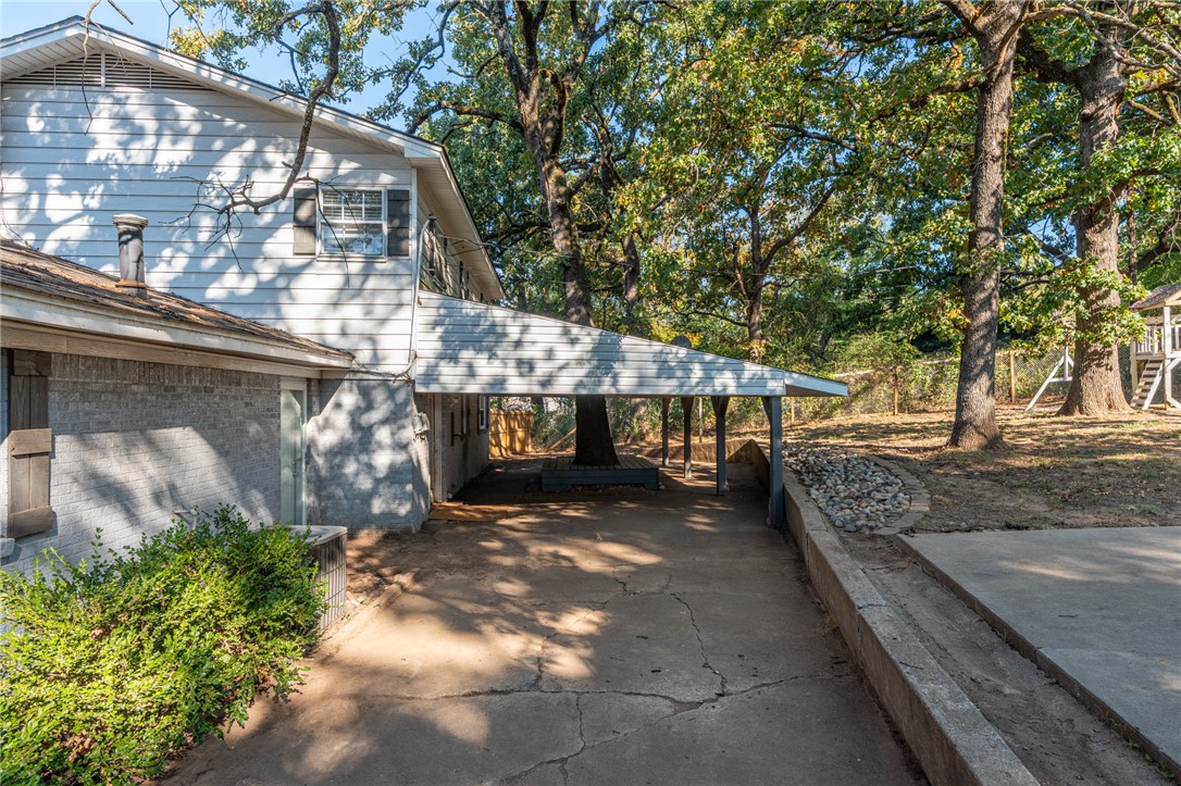 main property photo 49