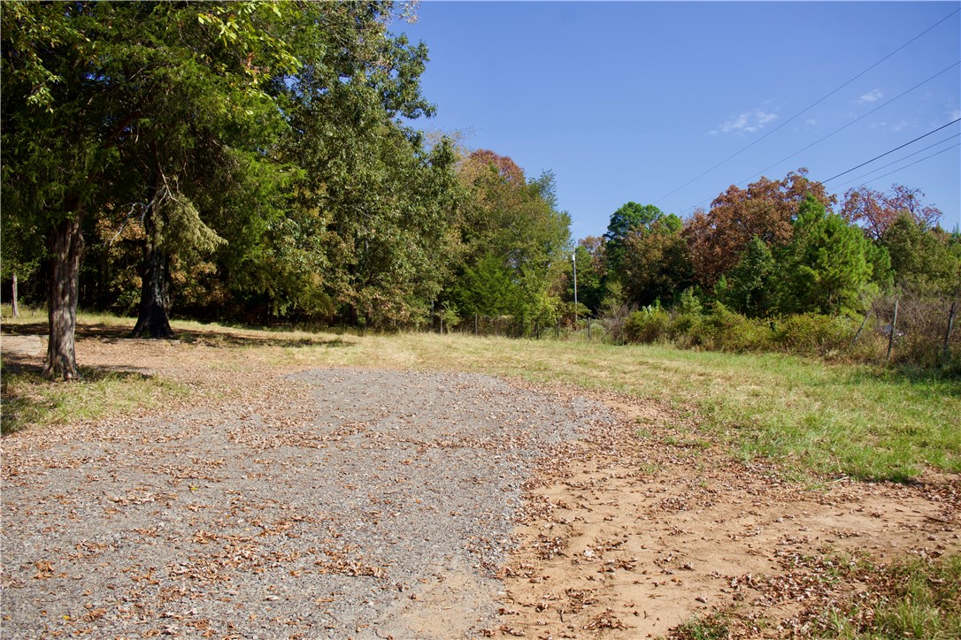 main property photo 17