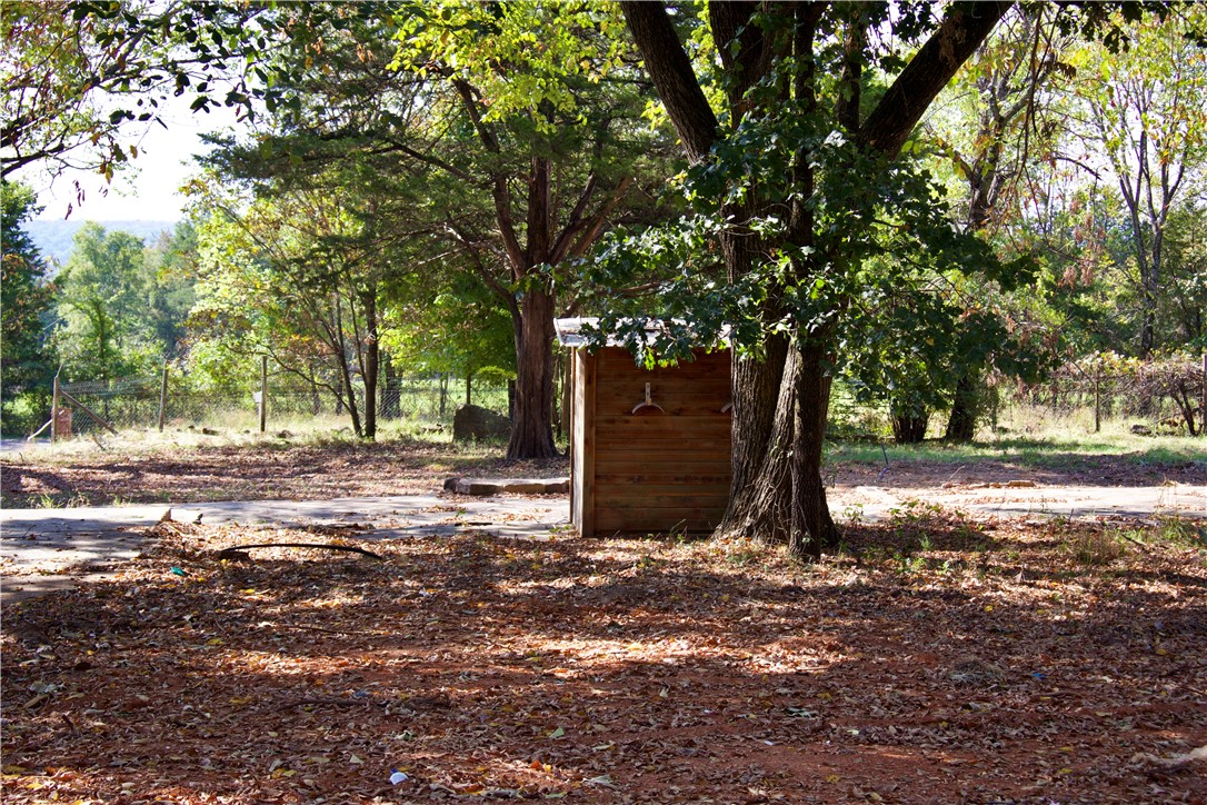 main property photo 20