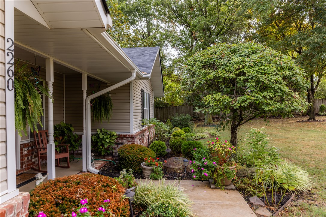 main property photo 18