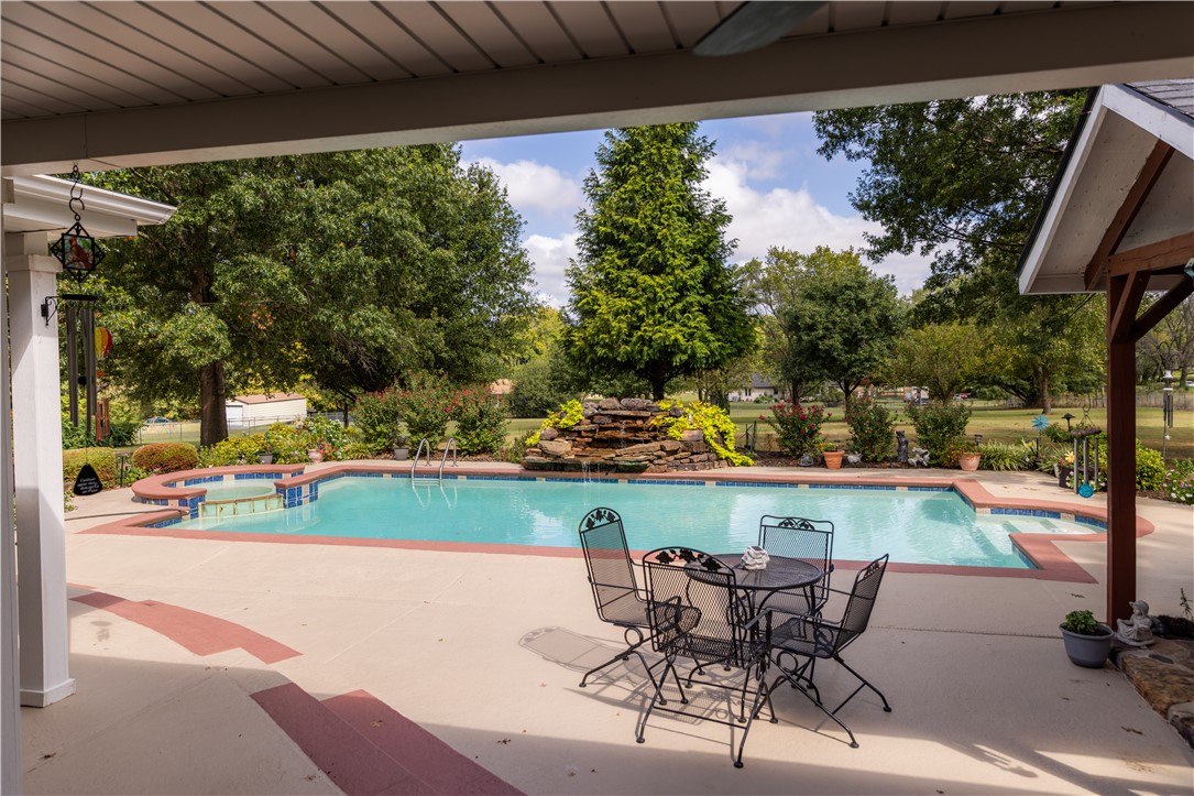 main property photo 47
