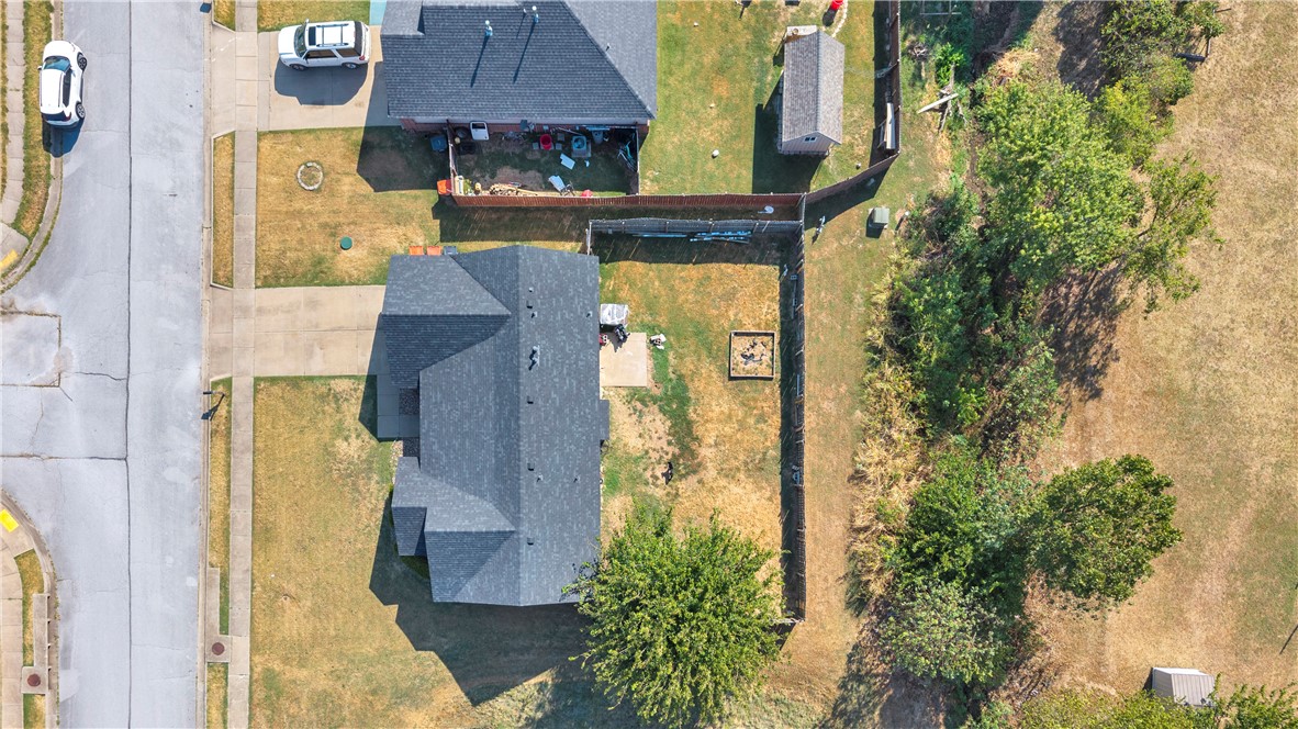 main property photo 26