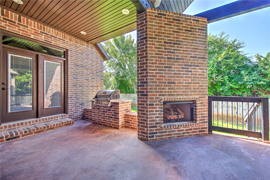 main property photo 40