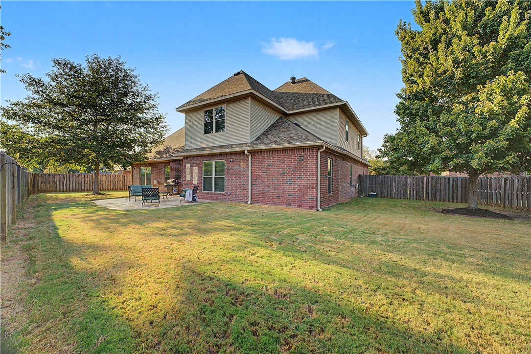 main property photo 23