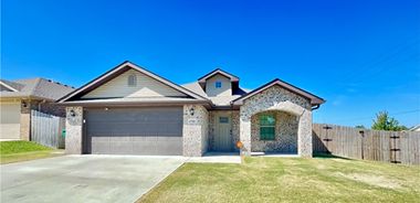 image of property with 3 Bed | 2 Bath | 1,379 Sqft