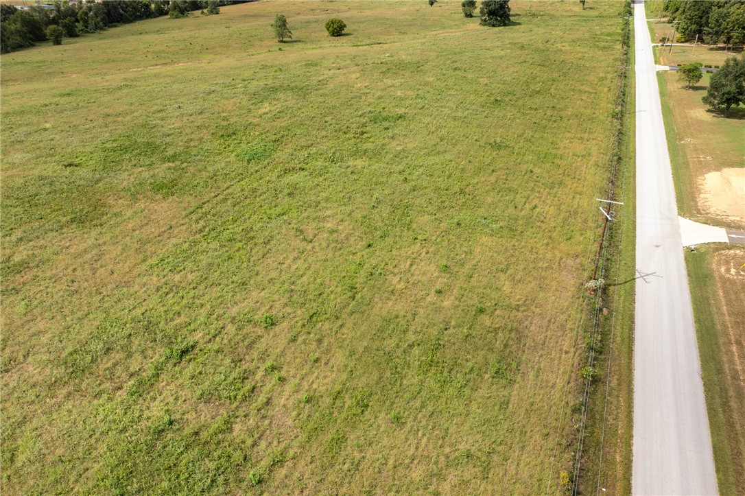 main property photo 18