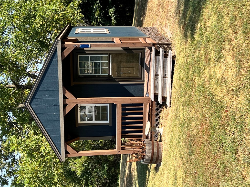 main property photo 29