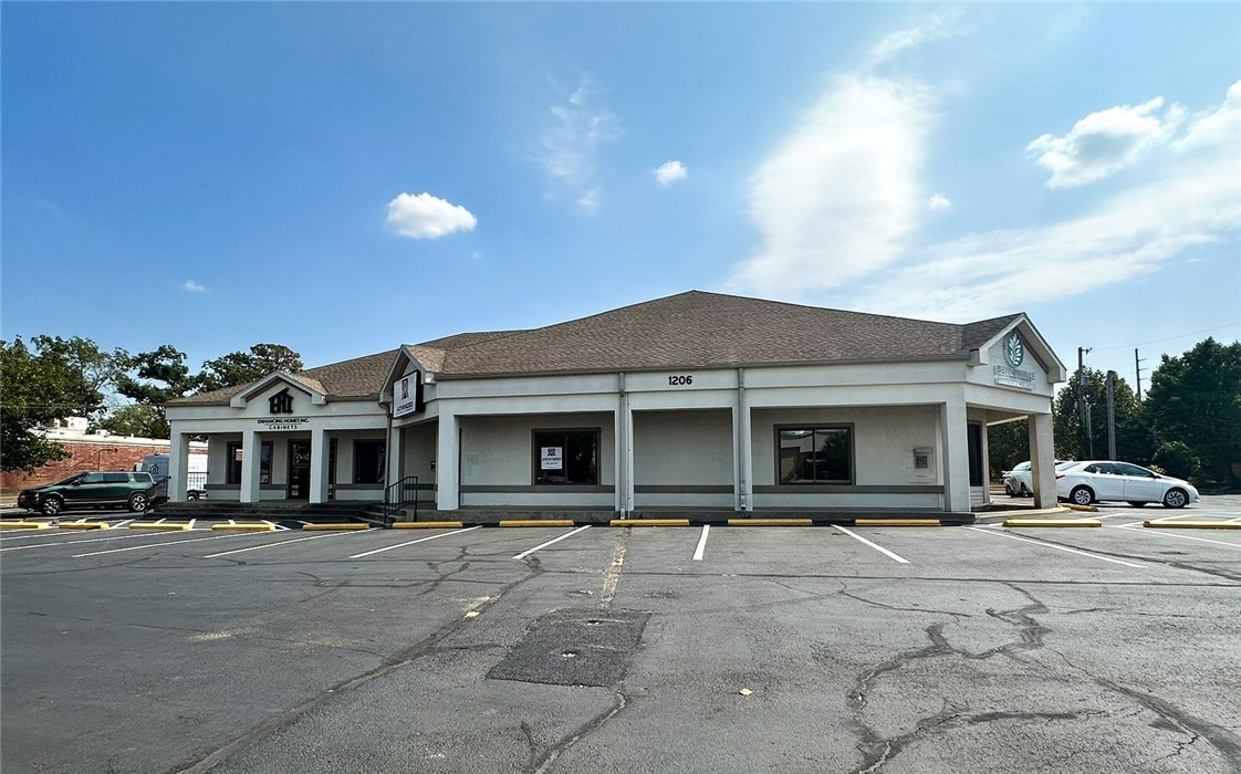 main property photo 1