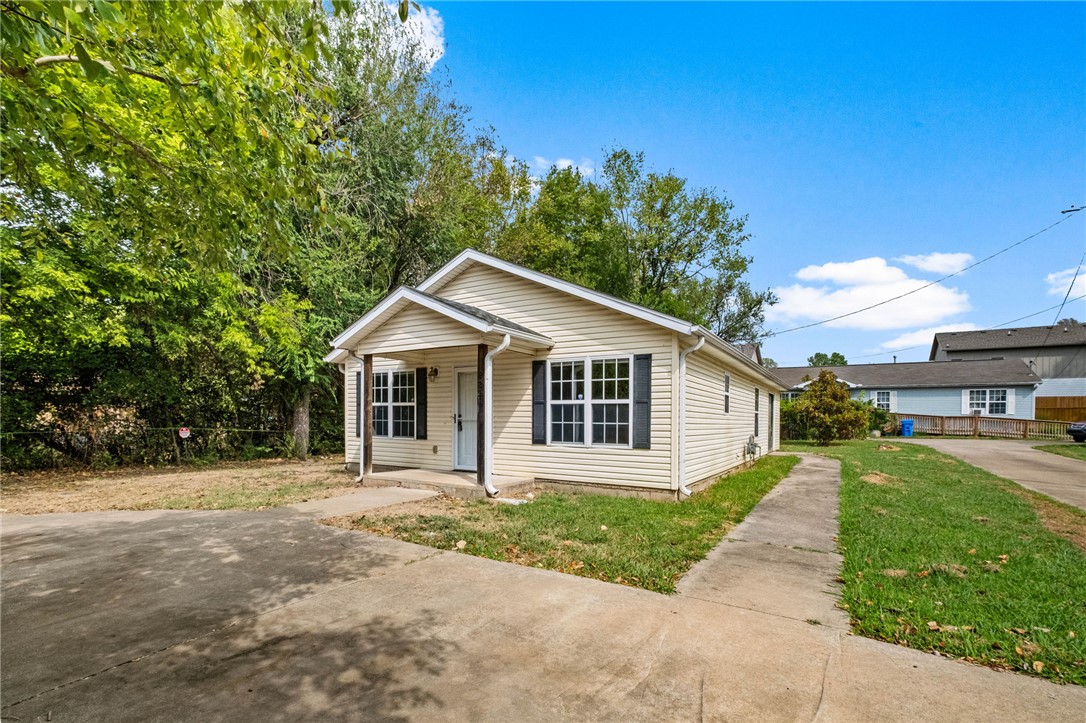 main property photo 1
